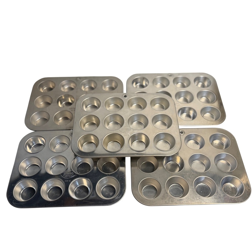 VTG Mirro Muffin Tin Silver Aluminum Baking Pan Set of 5 Retro Kitchenware 182M‎
